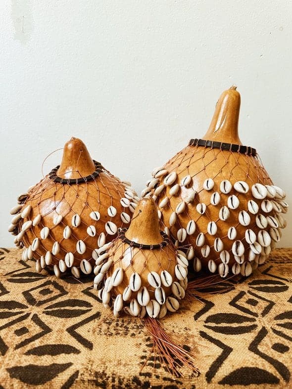 Cowrie Gourd Set